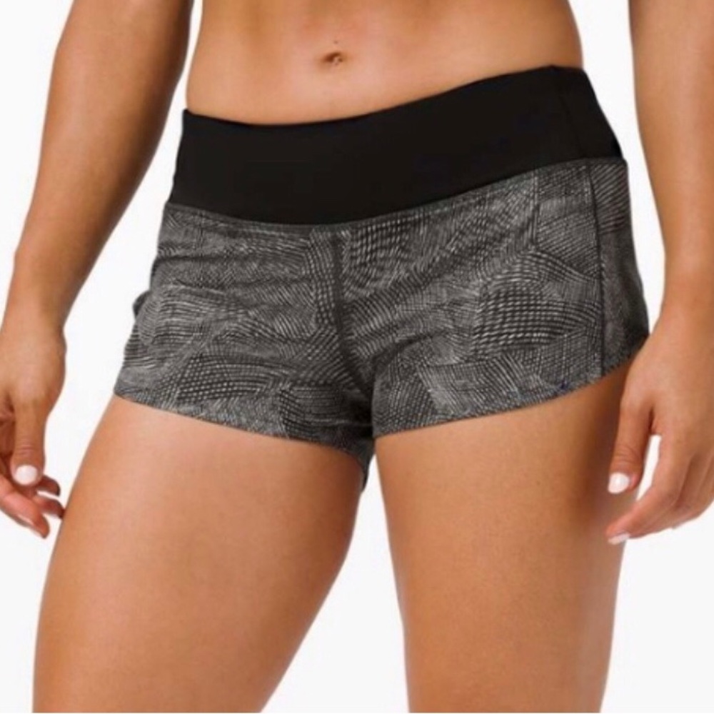 Lululemon speed up shorts, low rise 2.5” inseams. Size 2.
